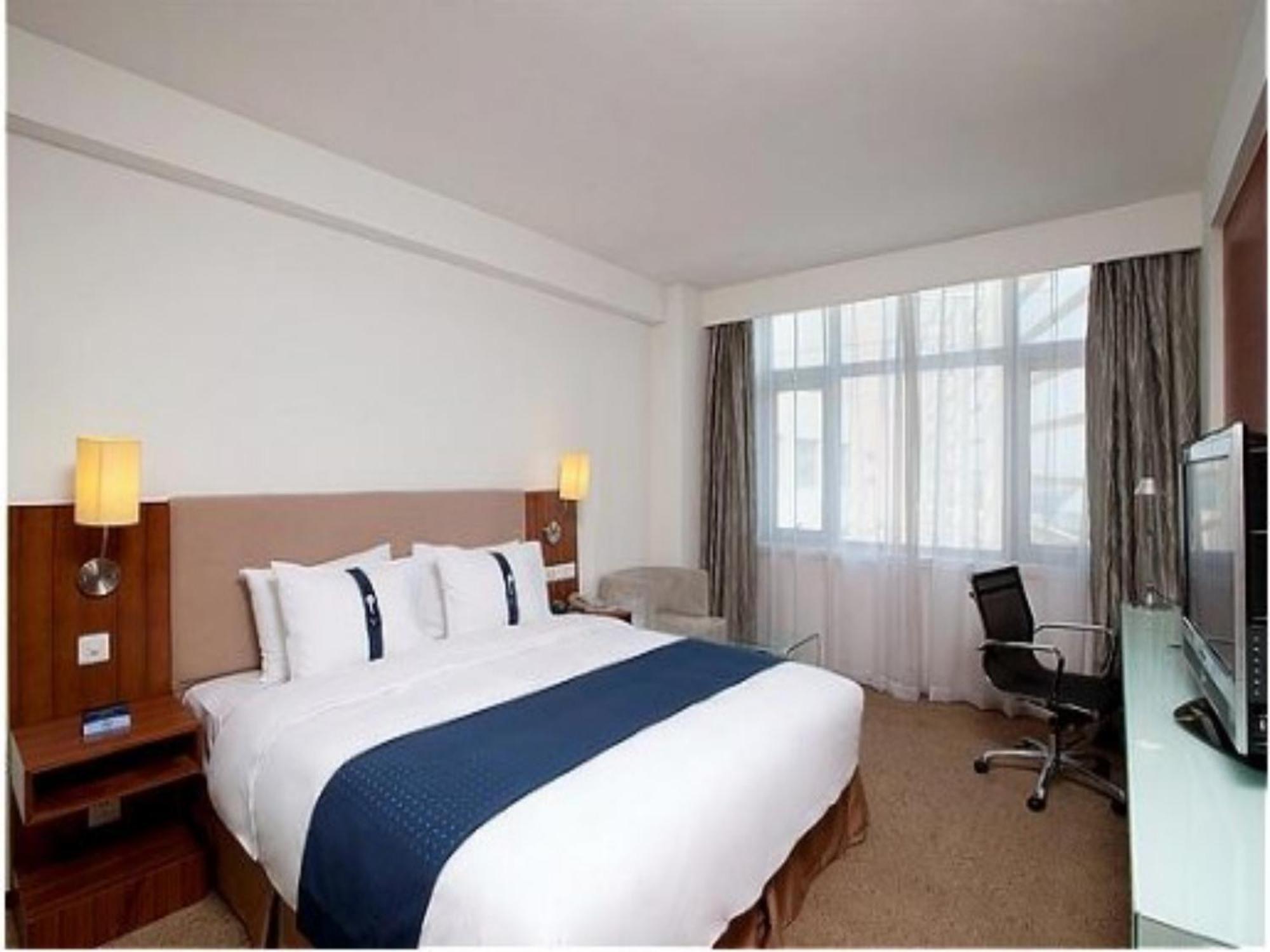 Holiday Inn Express Tianjin Binhai Exteriér fotografie